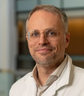 Pr Robert Caiazzo